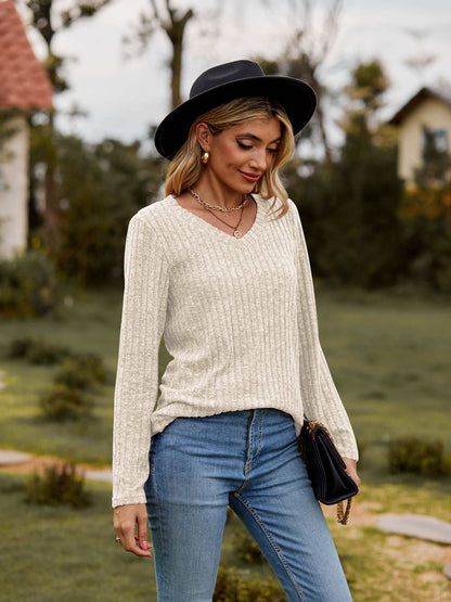 A Top Ribbed V-Neck Long Sleeve Tee