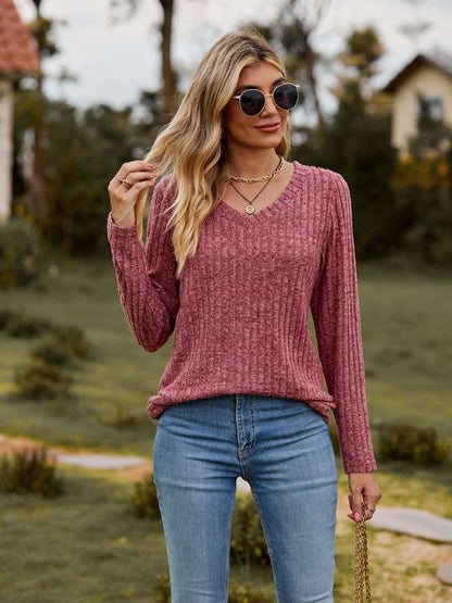 A Top Ribbed V-Neck Long Sleeve Tee