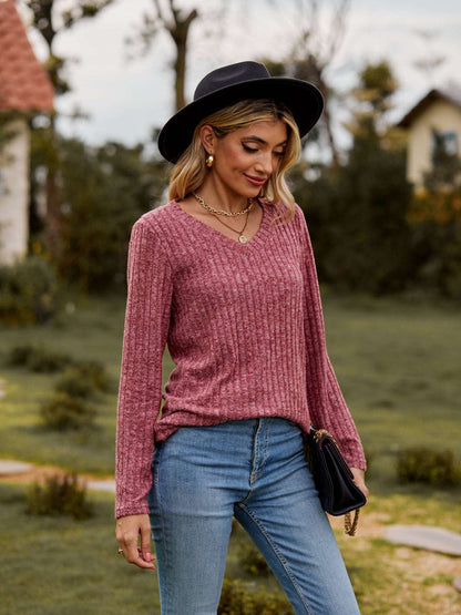 A Top Ribbed V-Neck Long Sleeve Tee